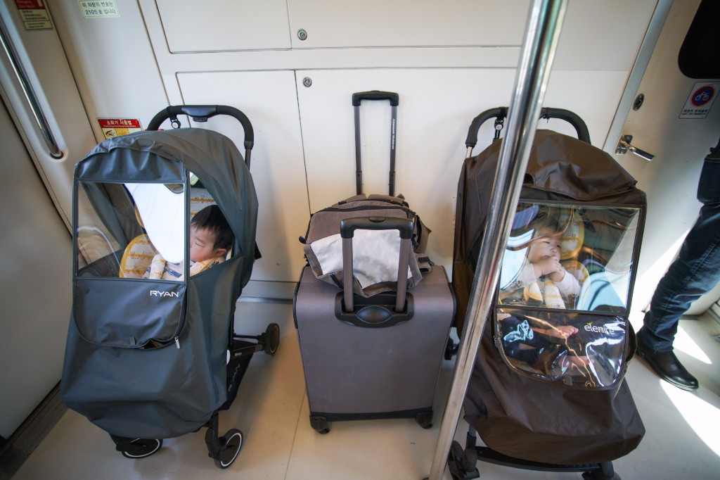 lambba 작가, ‘쌍둥이와 떠나는 첫 일본가족여행’ 여행기 바로가기
