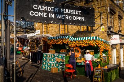 특히 오늘 소개하는 캠던 마켓(Camden Market)은

캠던타운만의 매력을 한데 모아 놓은 핫플레이스이다.

뿐만 아니라 런던에서 가장 큰 규모의 시장이기도 하다.
