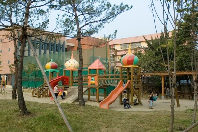 신성초등학교 놀이시설