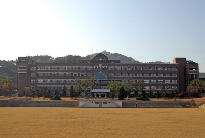 광주여자대학교 [1] Kwangju Women'S University [1] | 광주광역시 > 광산구 > 산정동 Gwangju >  Gwangsan-Gu > Sanjeong-Dong 光州廣域市 > 光山區 > 山亭洞 | 두피디아 포토커뮤니티” style=”width:100%” title=”광주여자대학교 [1] Kwangju Women’s University [1] | 광주광역시 > 광산구 > 산정동 Gwangju >  Gwangsan-gu > Sanjeong-dong 光州廣域市 > 光山區 > 山亭洞 | 두피디아 포토커뮤니티”><figcaption>광주여자대학교 [1] Kwangju Women’S University [1] | 광주광역시 > 광산구 > 산정동 Gwangju >  Gwangsan-Gu > Sanjeong-Dong 光州廣域市 > 光山區 > 山亭洞 | 두피디아 포토커뮤니티</figcaption></figure>
</div>
<p>Article link: <strong><a href=