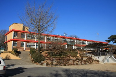 마산초등학교