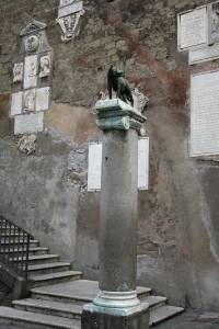 로마의 상징 '암늑대' (Lupa)