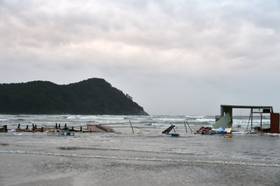 2014년 태풍 제8호 너구리 - 다대포해수욕장 15