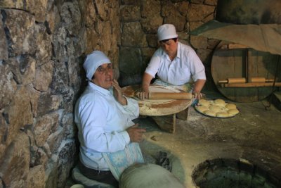 아르메니아의 전통빵(라바쉬) 만들기 01