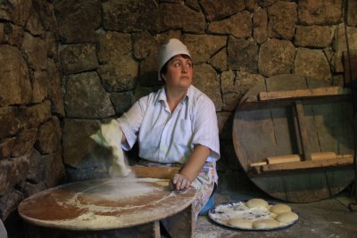 아르메니아의 전통빵(라바쉬) 만들기 02