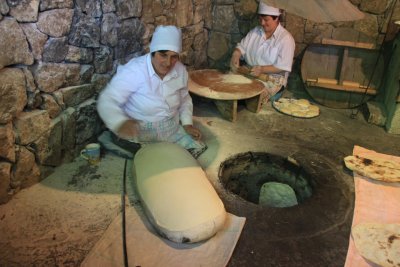 아르메니아의 전통빵(라바쉬) 만들기 05