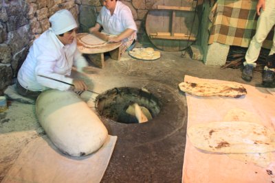 아르메니아의 전통빵(라바쉬) 만들기 09