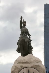 수흐바타르 동상 10