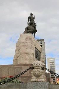 수흐바타르 동상 16
