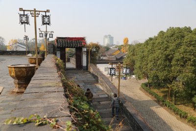 쑤저우의 정원 성곽길 11