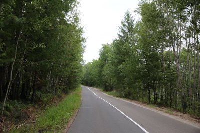 말라코프카 이스토치니크 자연공원 도로 02