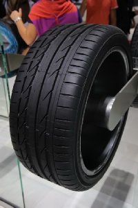 브릿지스톤 타이어 20