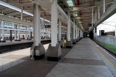 513 쭈오잉 고속철도열차역 플랫폼 11