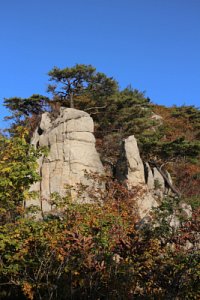 포천 운악산 - 2코스 하산길의 바위들 16