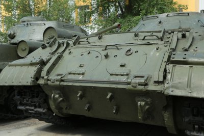구 소련 IC-3 탱크 12