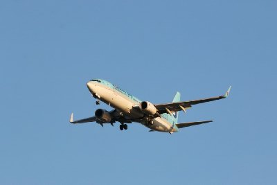 인천공항에 도착하는 대한항공 보잉 737-800 05