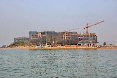하롱 관광 보트 부두 호텔 건설중 14