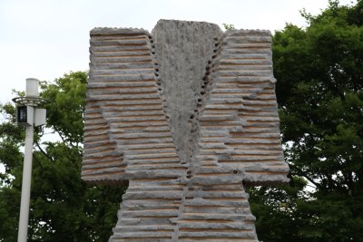 일본 포르투갈 수교 450주년 기념조각 06
