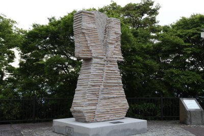 일본 포르투갈 수교 450주년 기념조각 08