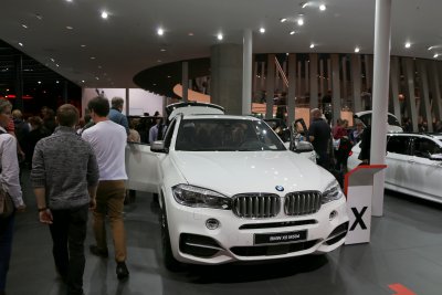 BMW X5 M50d 01