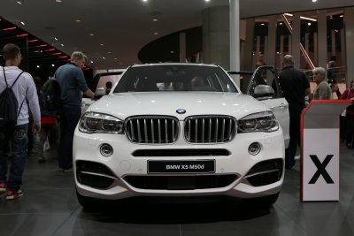 BMW X5 M50d 05