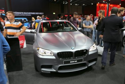 BMW M5 01