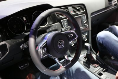 Volkswagen Golf GTI Perfomence 03