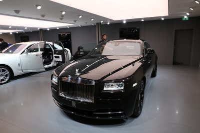 Rolls-Royce Wraith 01