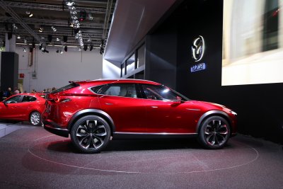 Mazda Koeru concept 18