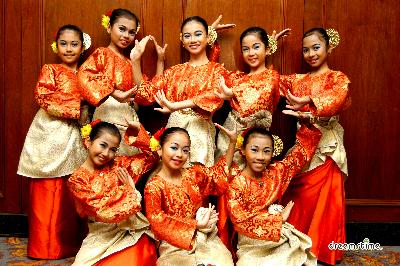 말레이시아 전통춤 자핀 02