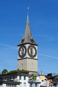 취리히 성 피터 대성당의 시계탑 09