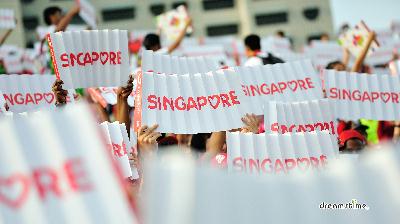 싱가포르 독립기념일 퍼레이드 관중들 05