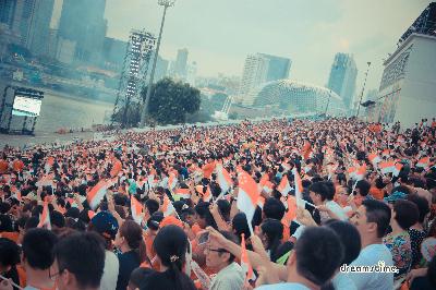 싱가포르 독립기념일 퍼레이드 관중들 10