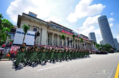 싱가포르 독립기념일 퍼레이드 군인 공연 02