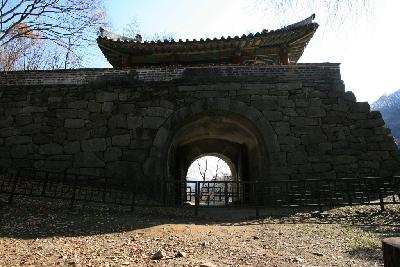 남한산성 좌익문