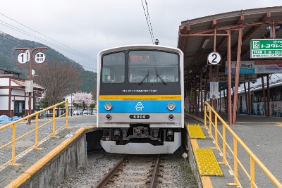 가와구치코역 후지쿄코 열차 09