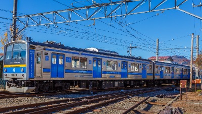 가와구치코역 후지쿄코 열차 13
