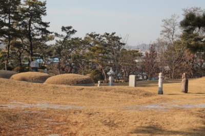 유세린 묘역 03