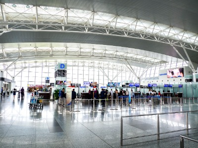 하노이 노이바이 국제공항 3층 출국층 전경 05