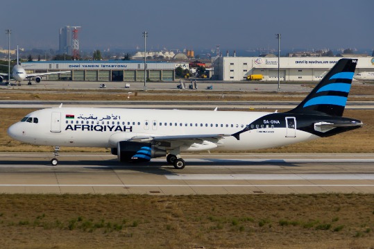 아프리키야 항공 에어버스 A320 03