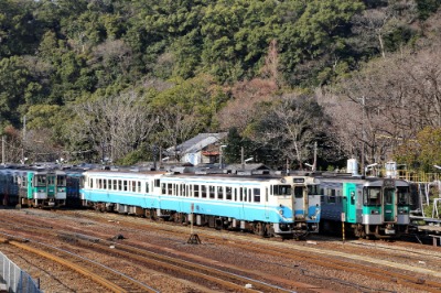 도쿠시마역 철로 01