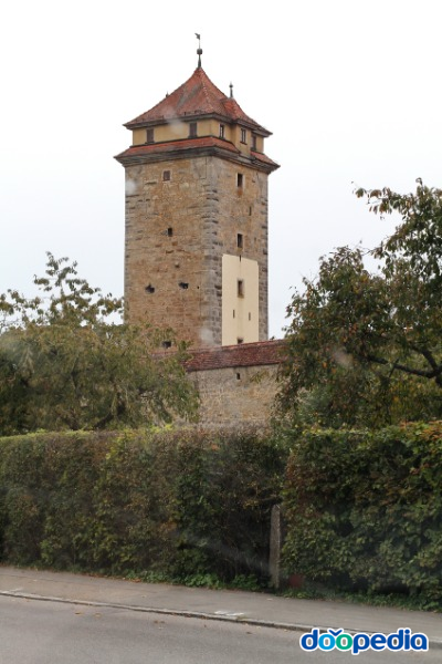 로덴부르크 성, 첫번 망루	