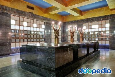 비츠 코브의 국립 기념물 실내 전시실 전경