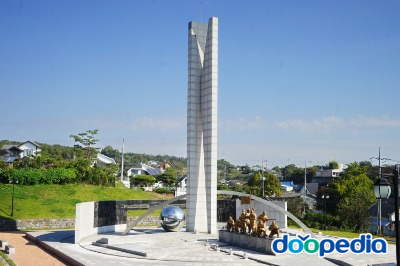 홍주의병 기념탑