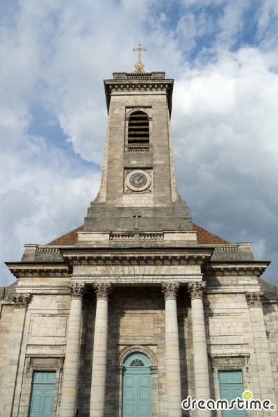 생 피에르 교회 