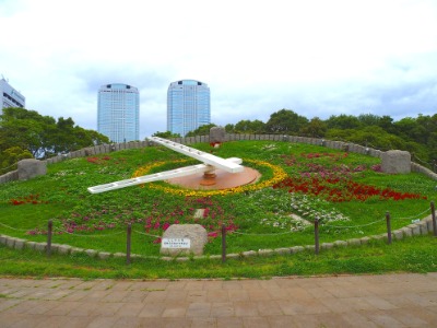 마쿠하리 해빈공원, 꽃시계 06