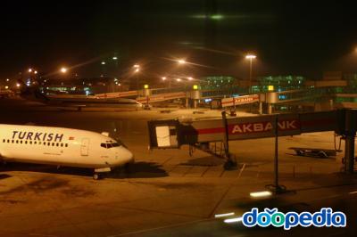 셰레메티예보 국제공항 램프 야경