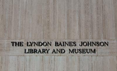 린든 베이스 존슨 도서관 및 박물관