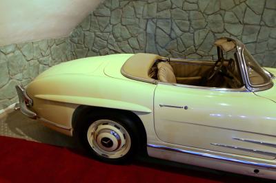 사다바드 자동차 박물관, 벤츠 1959년산 09