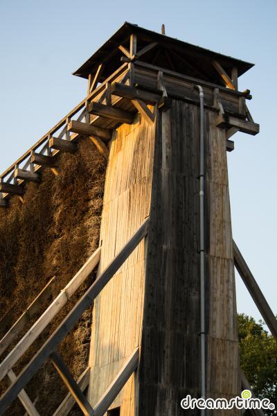 치에호치넥 테즈니 공원 식염수 농축 타워 상세사진
